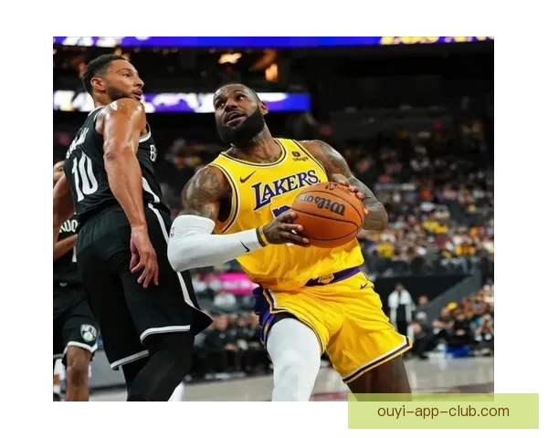 41岁詹姆斯连续六场暴扣领衔25+5+5记录 还能再战多久